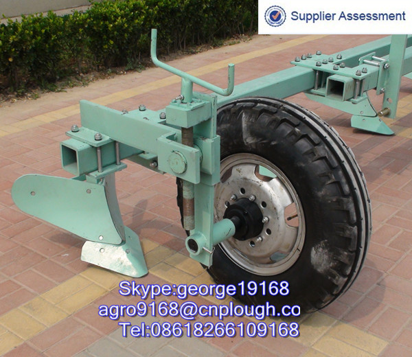 起垄机 局部 轮胎