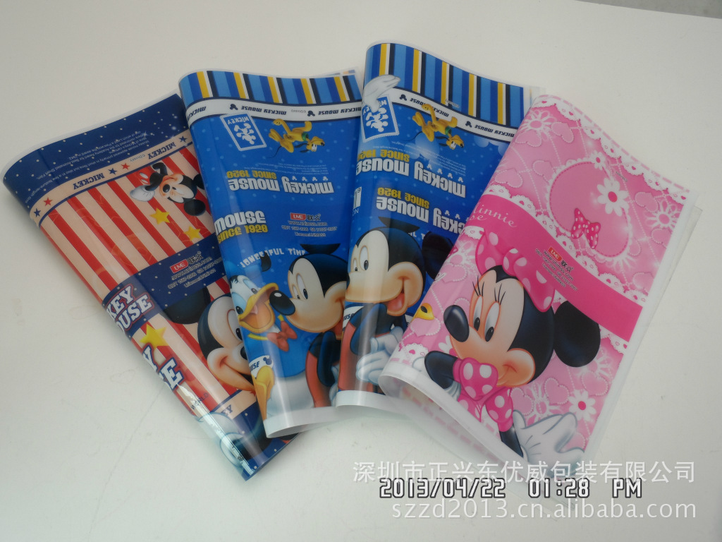 深圳专业厂家生产 迪斯尼文具盒 pvc软胶