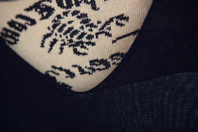 2013秋装新品 韩版宽松蝙蝠袖 <em>针织</em>衫<em>毛衣</em> 蝎子