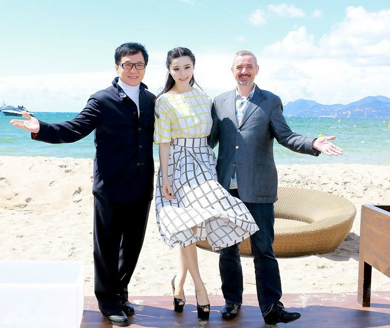 新款批发 明星款<em>黑白</em>格摇摆群范冰冰同款<em>半身</em>