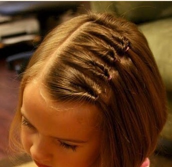 有宝贝女儿的赶紧收藏起来吧!女童漂亮编发_x