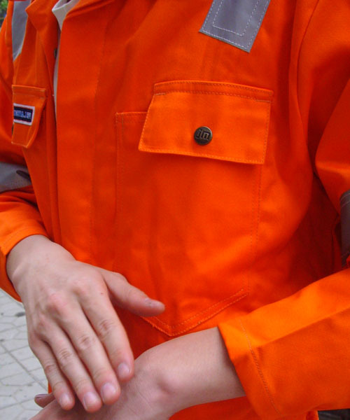 批发采购制服、工作服-反光永久阻燃工作服连