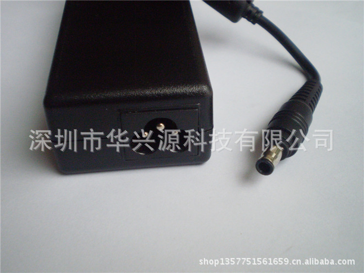 批发三星Samsung笔记本电源适配器 19V4.74