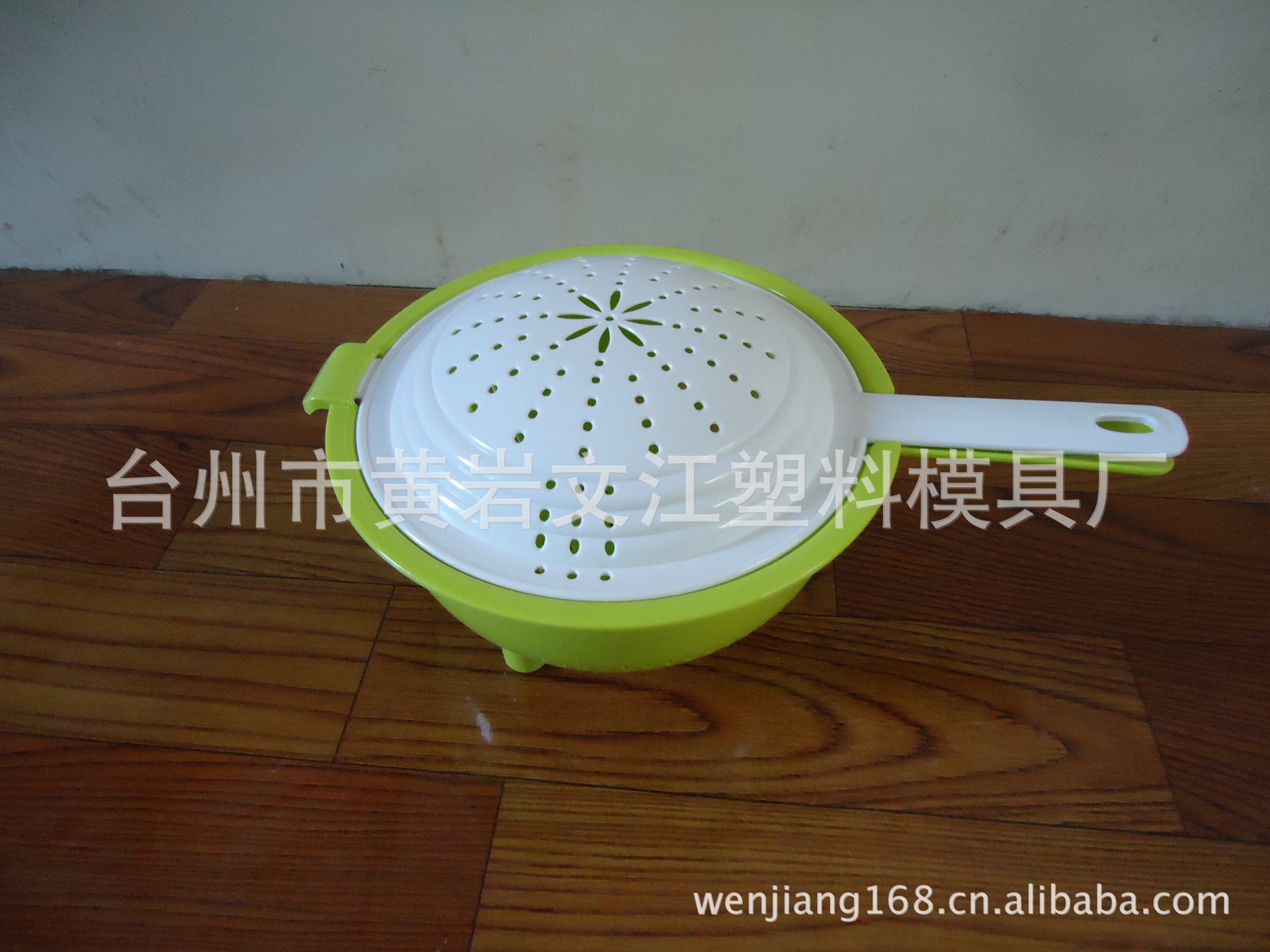【新品上市双层塑料修身箩滴水沥水篮厨房洗伸缩羽绒服女毛领图片