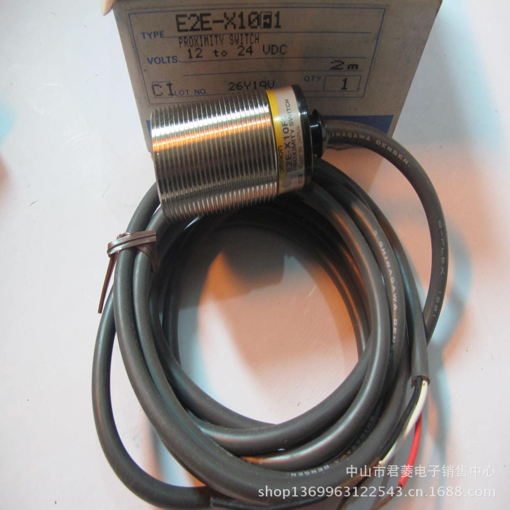 接近开关E2E-X10F1 (1)