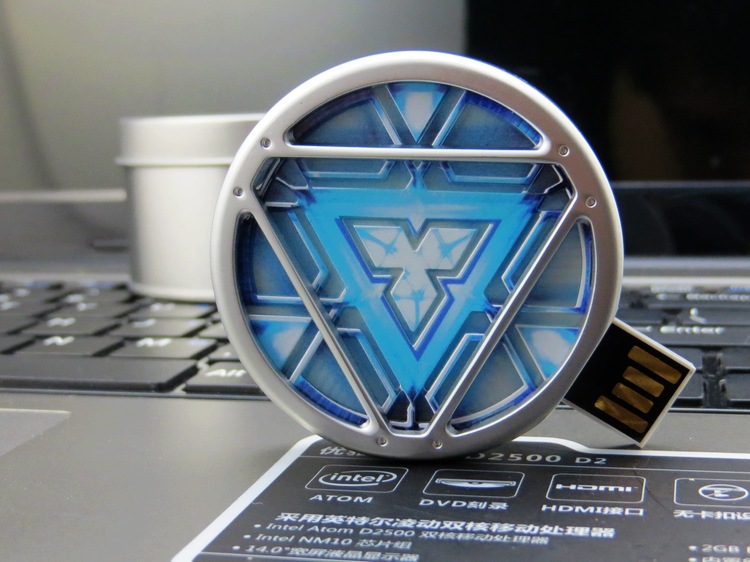 【钢铁侠3复仇者联盟能量源\/块 U盘1G-32G 珍