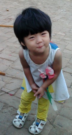 护栏、护栏网-安平厂家供应 运动操场勾花网护