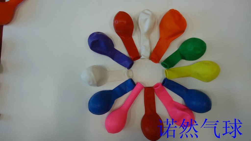 7寸普通色气球0.04元
