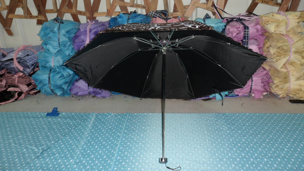 黑膠創意三折晴雨傘 卡通小熊鉛筆傘遮陽傘廣告禮品傘批發 undefined