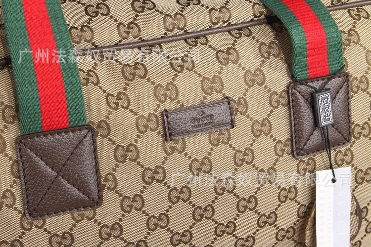 GUCCI 153240 咖啡色 (2)