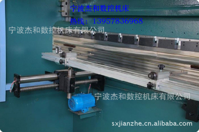 【厂家直销】WC67Y-160T/3200液压折弯机 耐用的折弯机