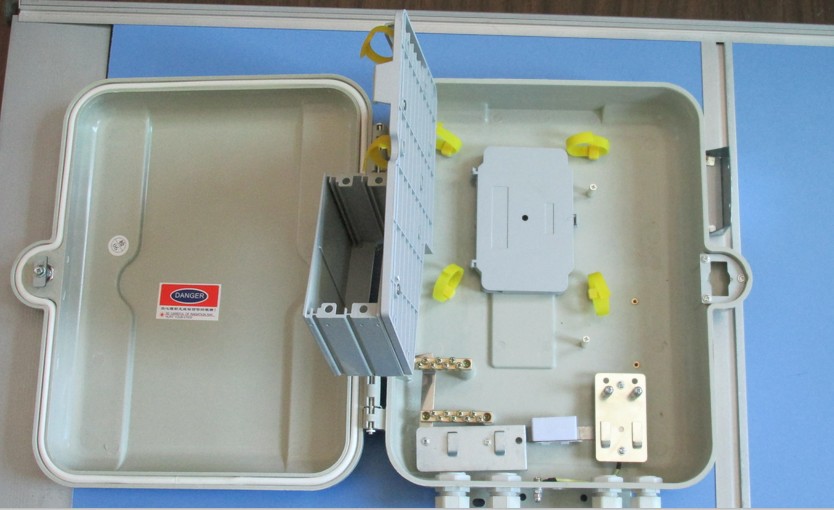 16芯SMC光分路器箱