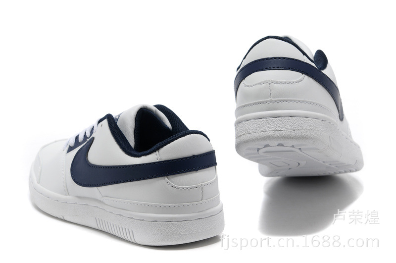 【耐-克童鞋批发 2013 NIKE学生鞋皮面春秋款