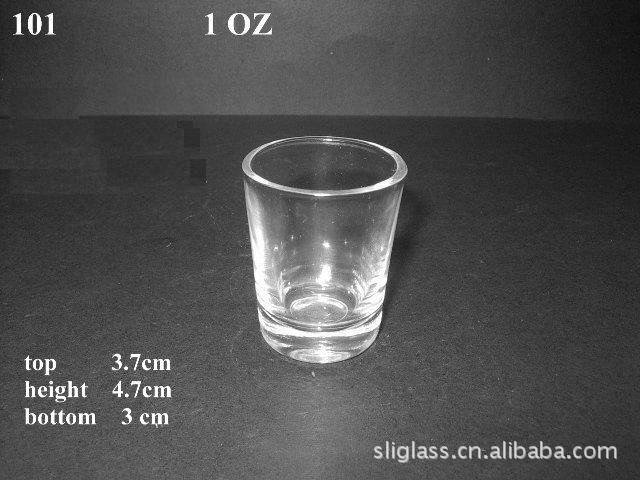 供应透明玻璃小酒杯 白酒杯 一口杯 1安小杯批发