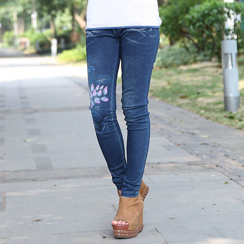 超然 副牌 <em>叮当少女</em> 正品女士牛仔裤 2012年新