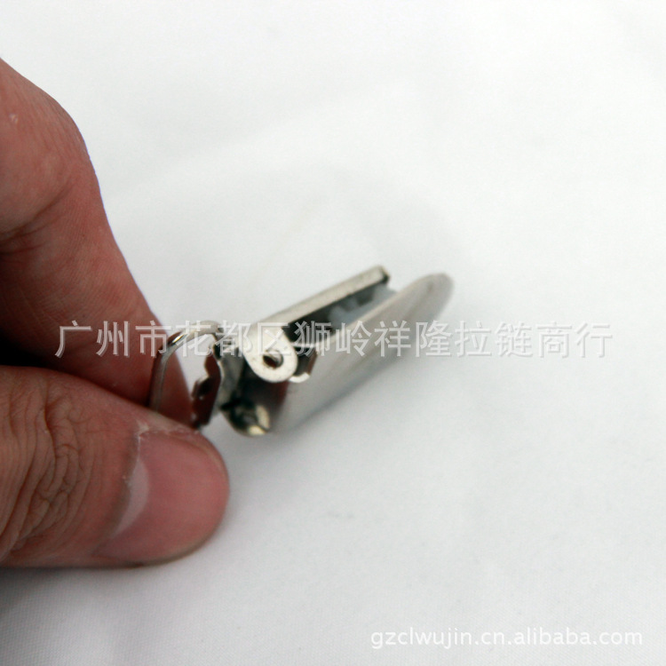 鸭嘴夹批发 大量供应吊带\/背带夹扣 五金产品图