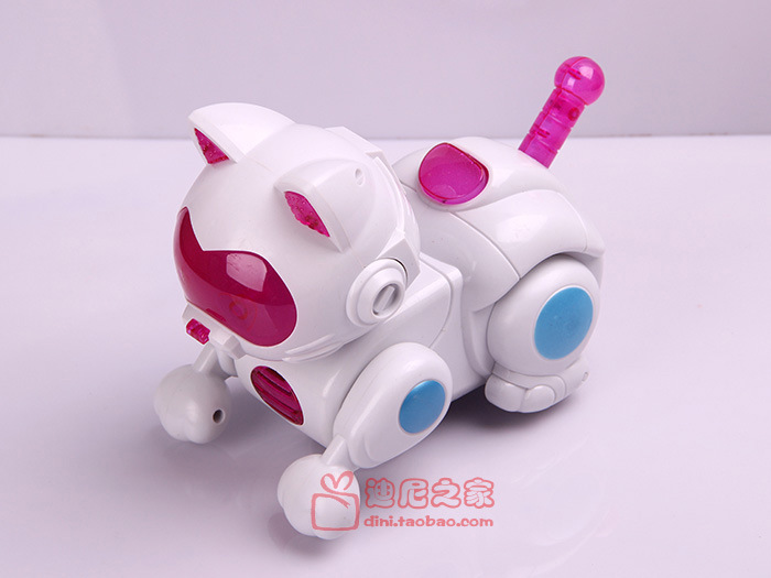 乐机器猫玩具 电动万向轮音乐灯光机械舞步 儿