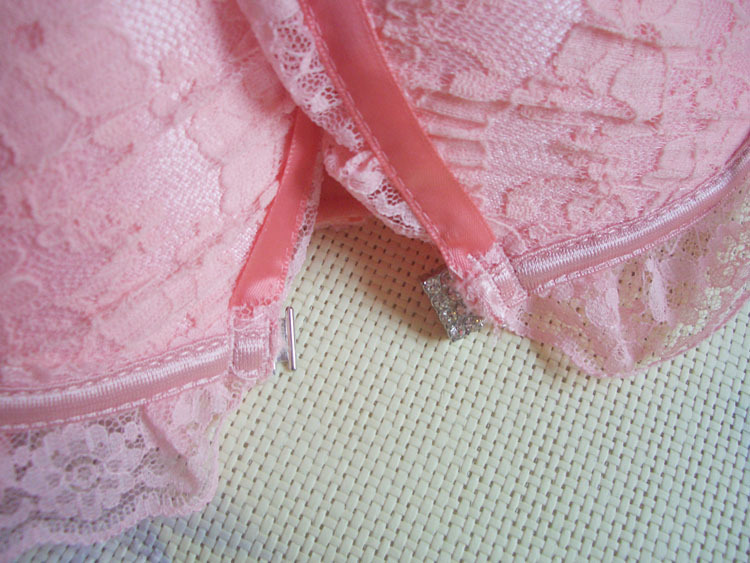 【一件代发 <em>黛安芬</em>美背<em>丝带</em>系绳前<em>扣</em>镶钻内衣