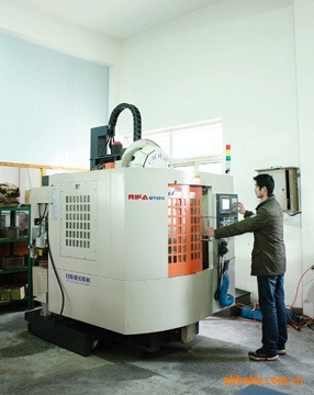 访泊头精达机床工量具有限公司出售司理苏天军