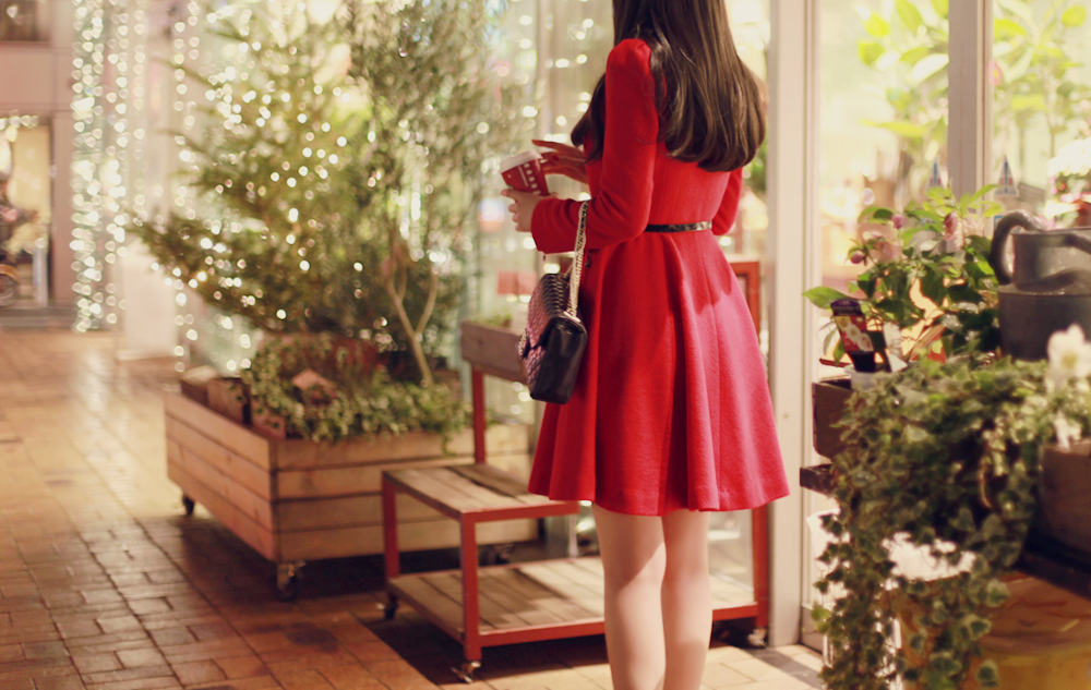 【2013冬款新款毛呢<em>大衣</em> 红色新娘结婚礼服白