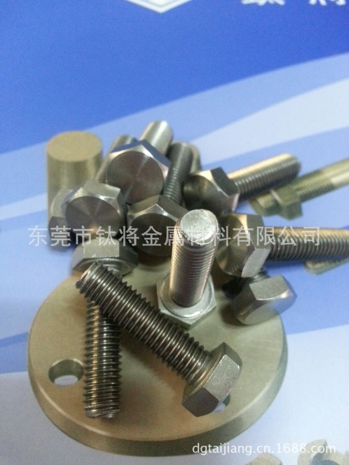 FE9D23A7AFA18F6ACD76900FB4BE41