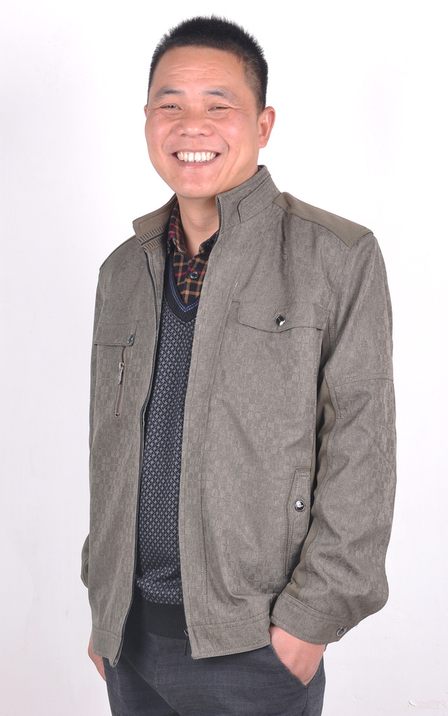 【中老年男装<em>外套</em>春夏秋装<em>中年男夹克</em>中老年夹