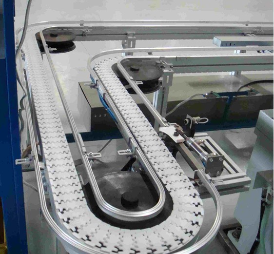柔性輸送機1