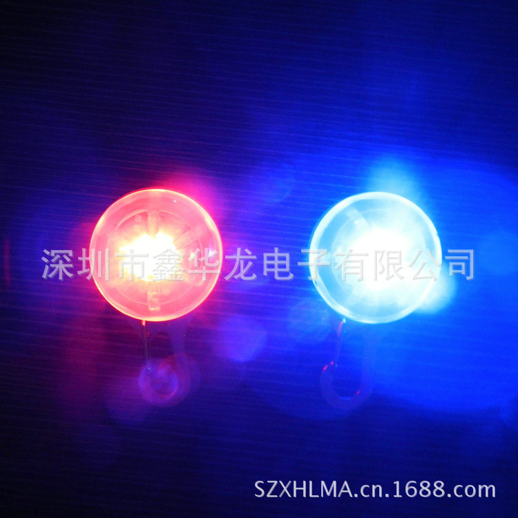 吊墜
