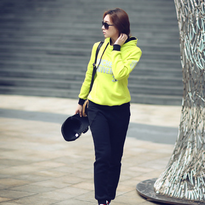 女装一件代发工厂批发2013<em>新款女卫衣</em>套装eb
