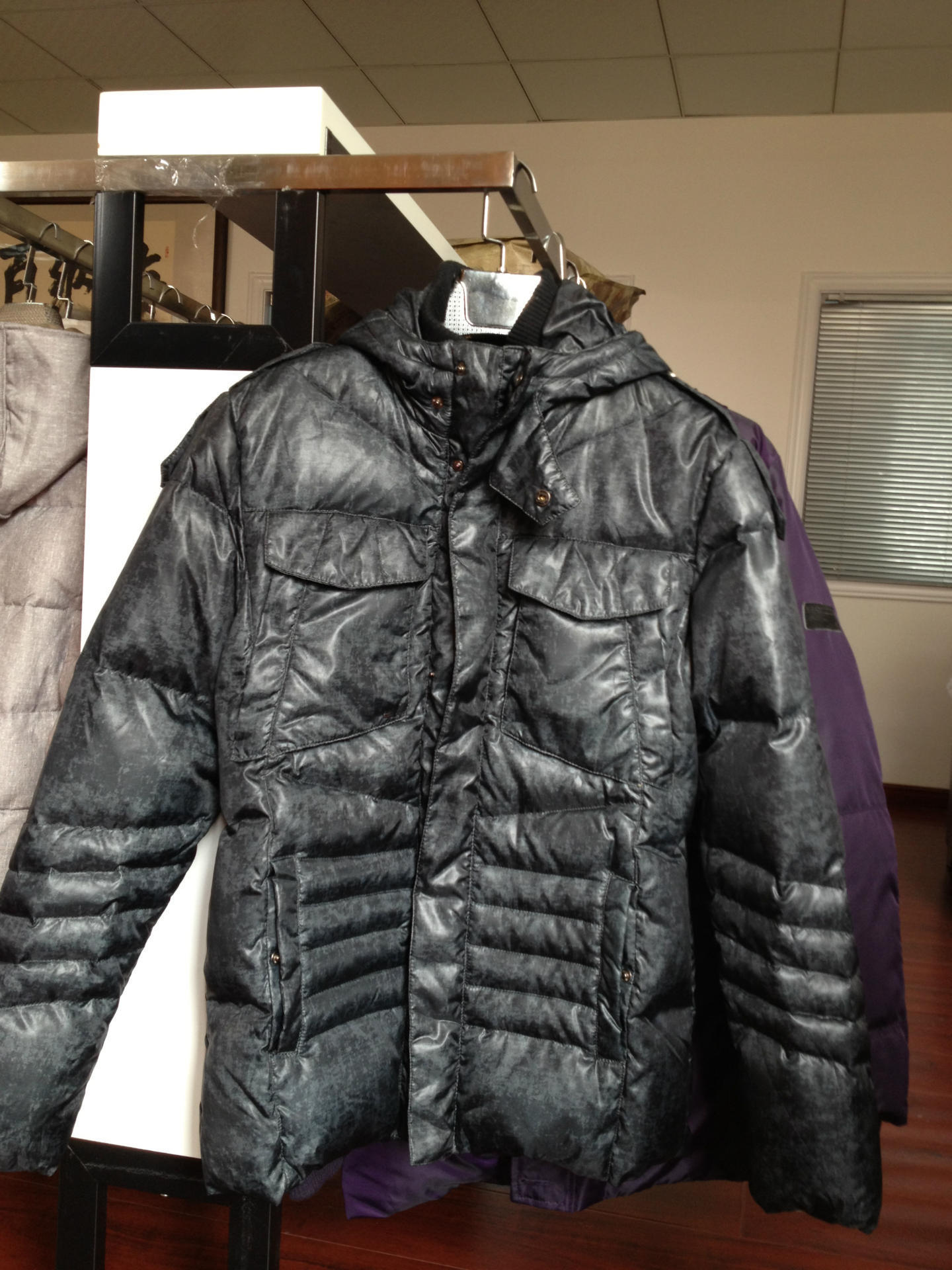 甲子三组 男士<em>羽绒服</em> 新款冬装<em>外套</em> 男装 <em>时尚</em>加