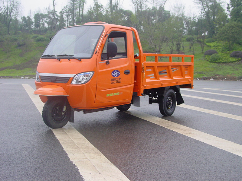 产品中心 摩托车,沙滩车 ></p></a> 供应批发 嘉陵正三轮车 新嘉陵 新力量jh