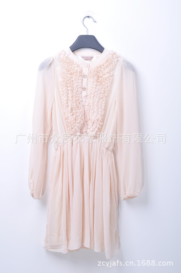 高谱岛 粉色 连衣裙