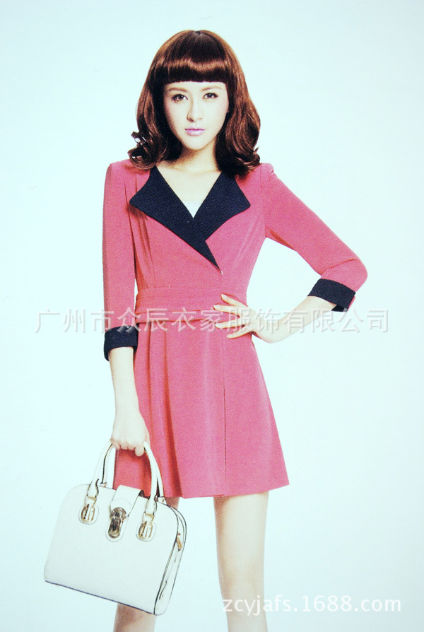 <em>品牌</em>折扣<em>女装批发</em> 艺素国际2014春装外套<em>批发</em>