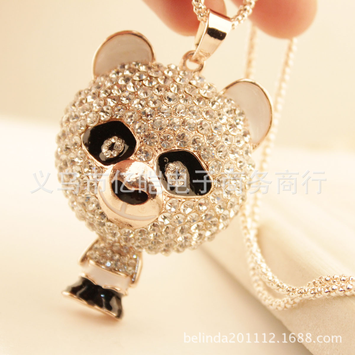 热播动画片可爱卡通熊大项链<em>毛衣链批发</em> 义乌