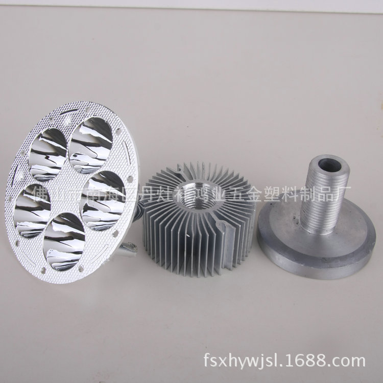 厂家生产摩托车前大灯 摩托车前照灯 摩托车氙气灯