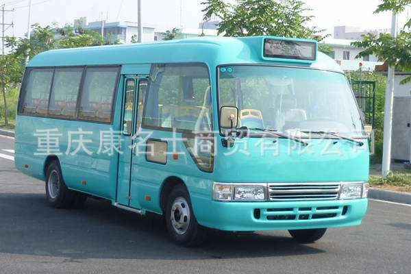 金旅XML6770J13C城市客车ISF3.8s3141北京福田康明斯发动机