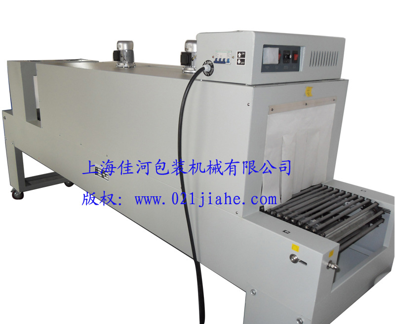 PE热收缩包装机0