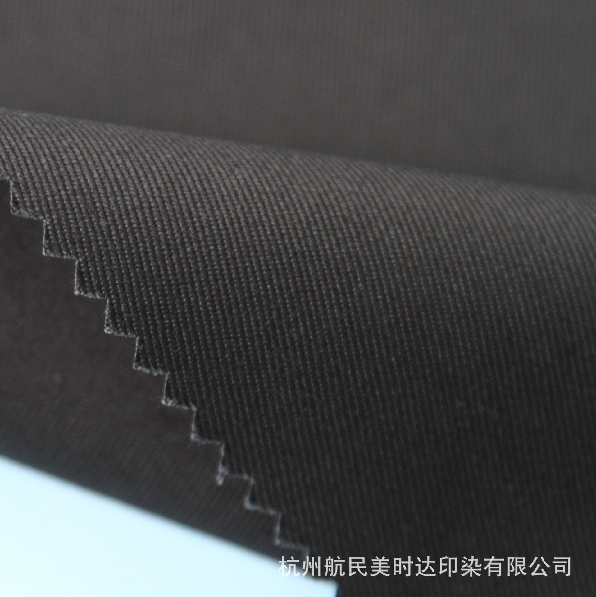 【全棉全线卡风衣棉服<em>外套面料</em>36/2*24/2/122