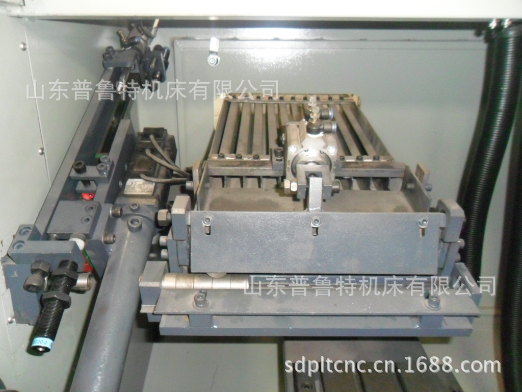 H36全自动车床配有自动送料机加工快速价格实惠质量好