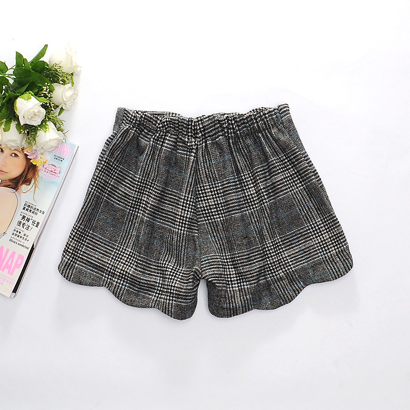 3秋新款韩版女装波浪边英伦拉链<em>格子短裤显</em>瘦