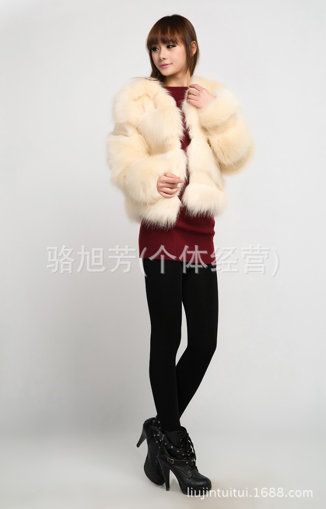 <em>批发</em>采购皮草-2014新款<em>仿皮草外套</em>衣服 超厚保