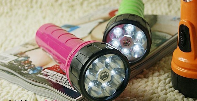 【LED充电式手电筒5灯头 可循环充电小巧实用