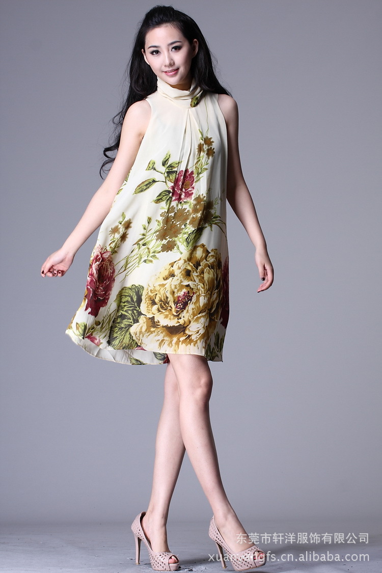 2013夏款彩绘飘逸中裙