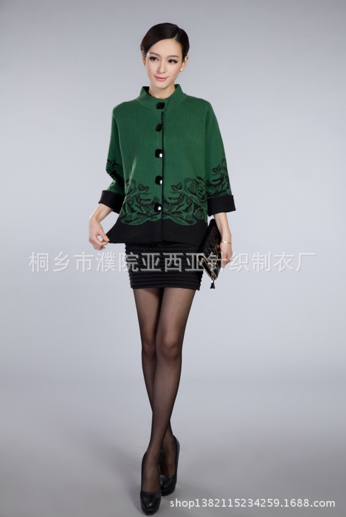 2013秋冬尊贵妈妈装新款羊毛衫