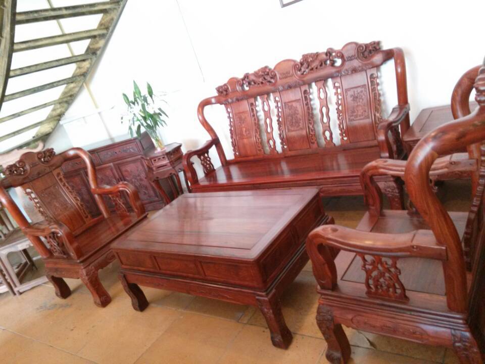 红木家具新款上市 中小型客厅 霸气红檀麒麟5