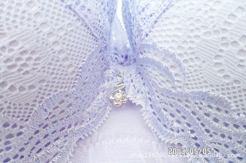 厂家库存<em>文胸</em>批发随姿<em>港舒软托调整型</em>四扣内衣