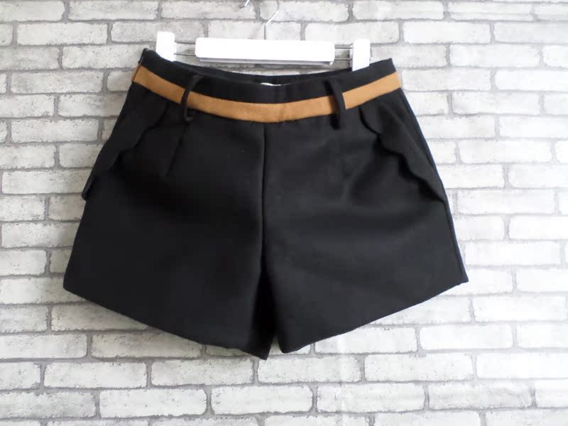 380 原单<em>正品</em>同拉家爆款<em>呢料</em>女<em>短裤</em>批发 图片