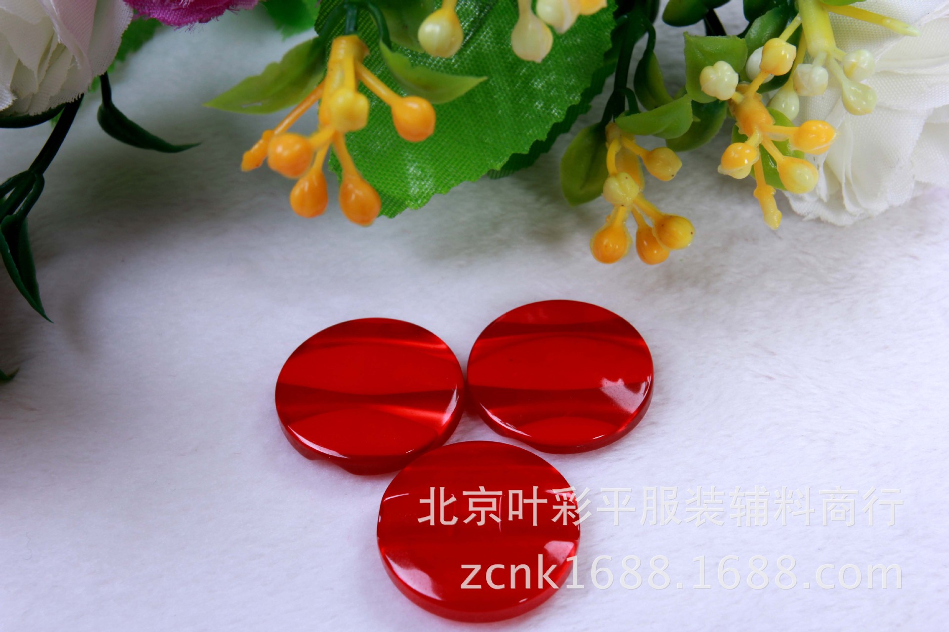 <em>钮扣</em>-【泽纯供应】 <em>女士西服</em>扣 树脂<em>纽扣</em> 欢迎