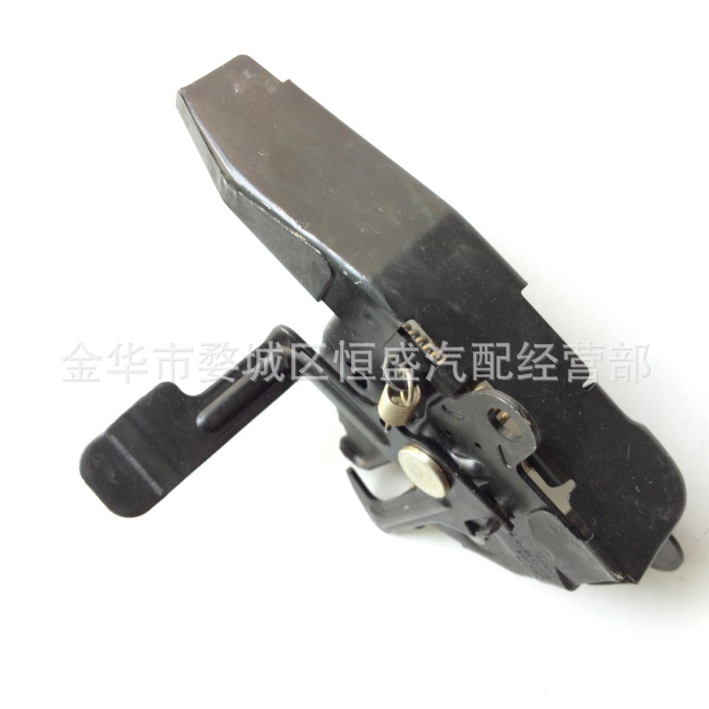 力帆620机盖� (1)