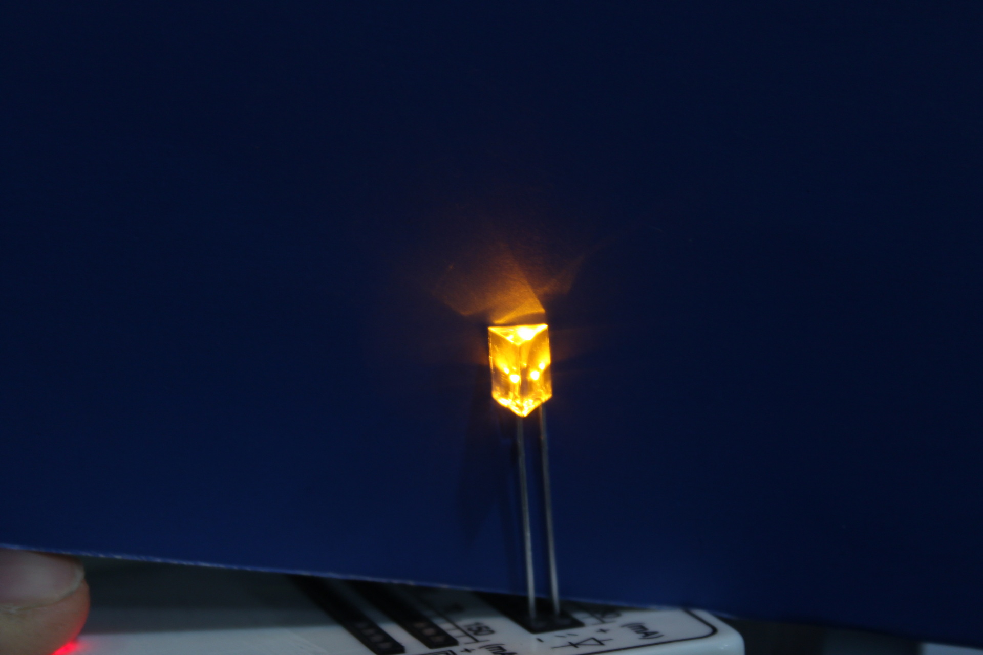 广州灯珠F5高亮发光二极管 三边黄光LED 小功